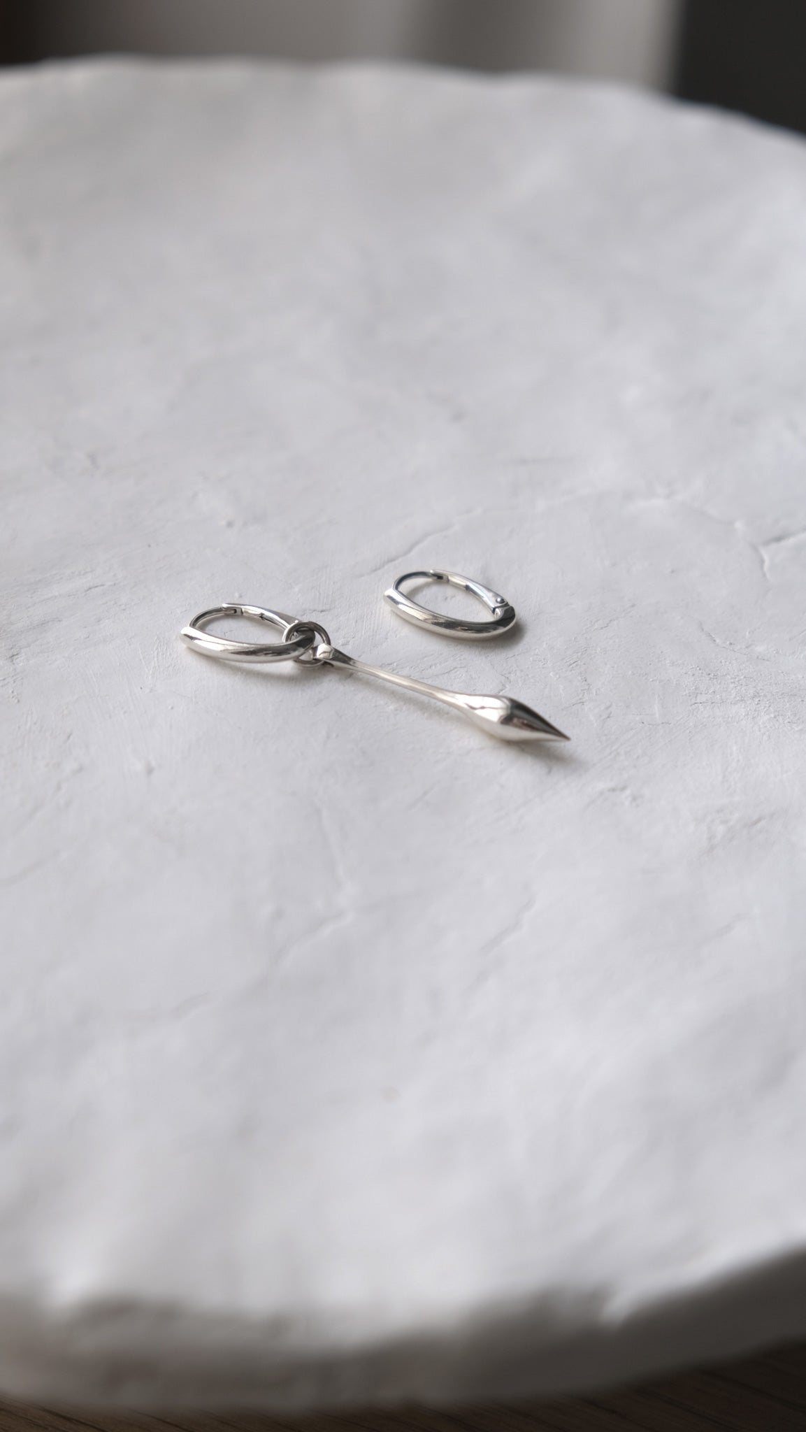 Men Small Silver Pendulum Mono Earring