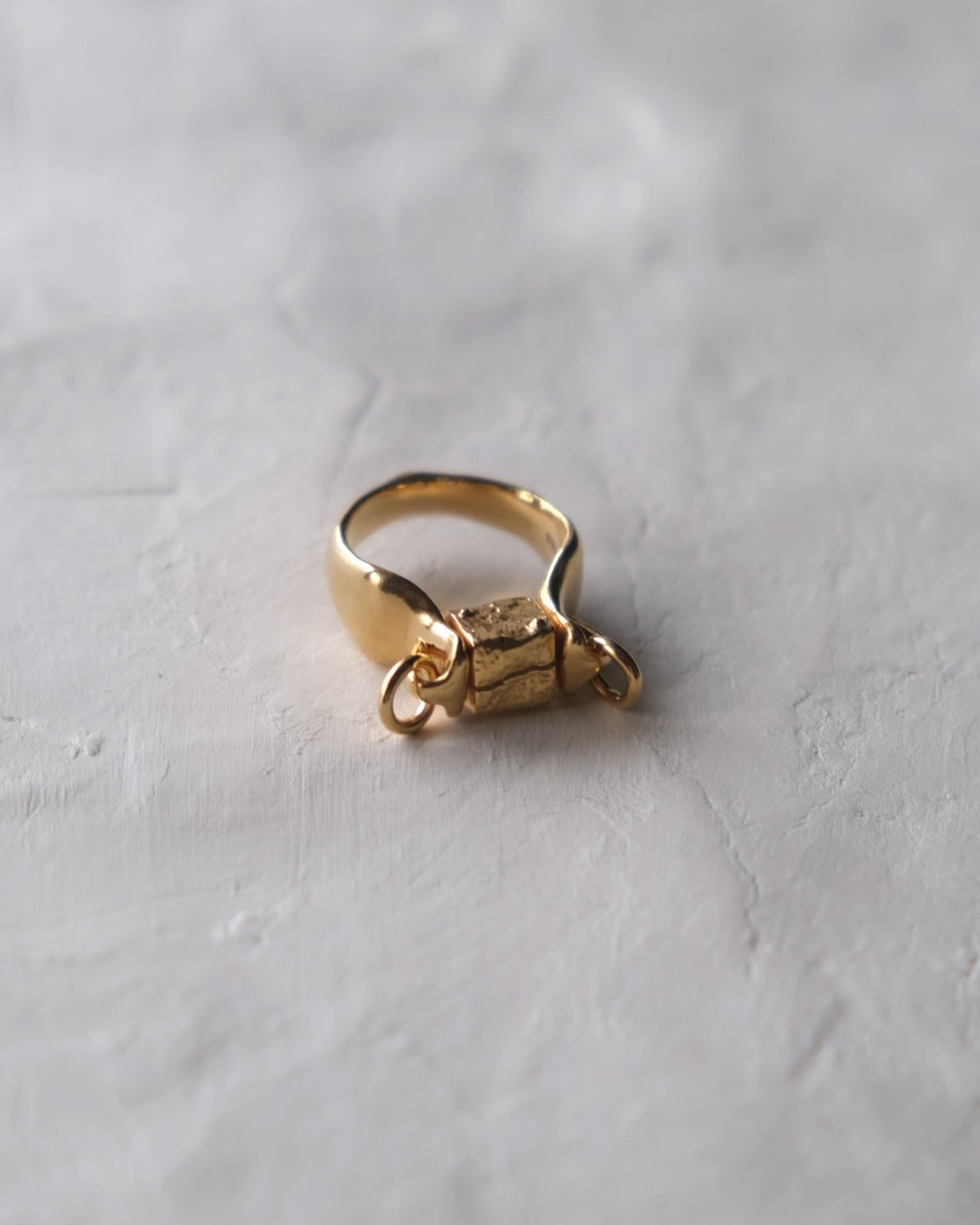 Amphora Golden Ring-Pendant with a Movable Stopper