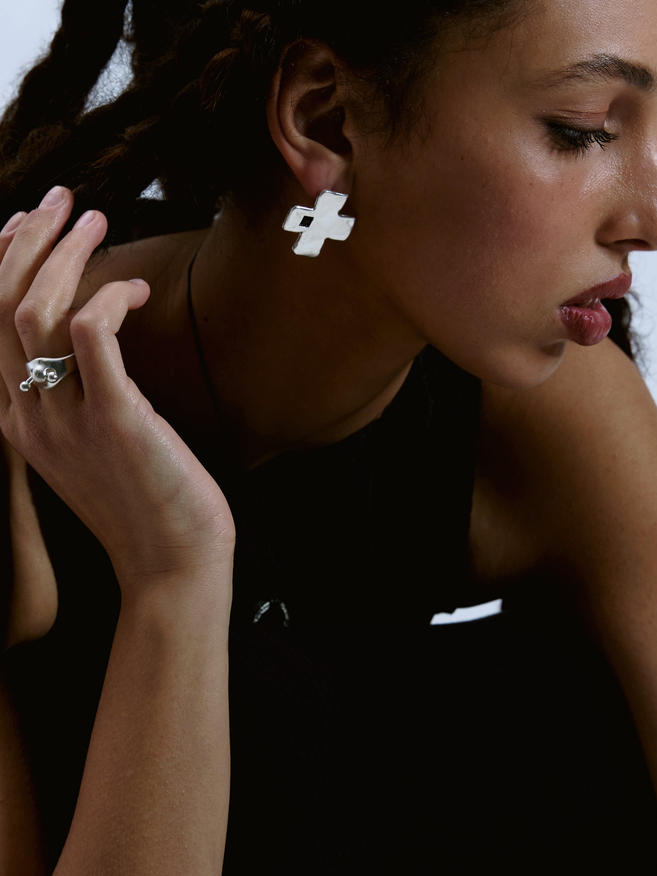 Cross Onyx Earrings