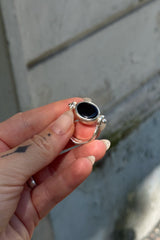 Eye flip ring Black Onyx