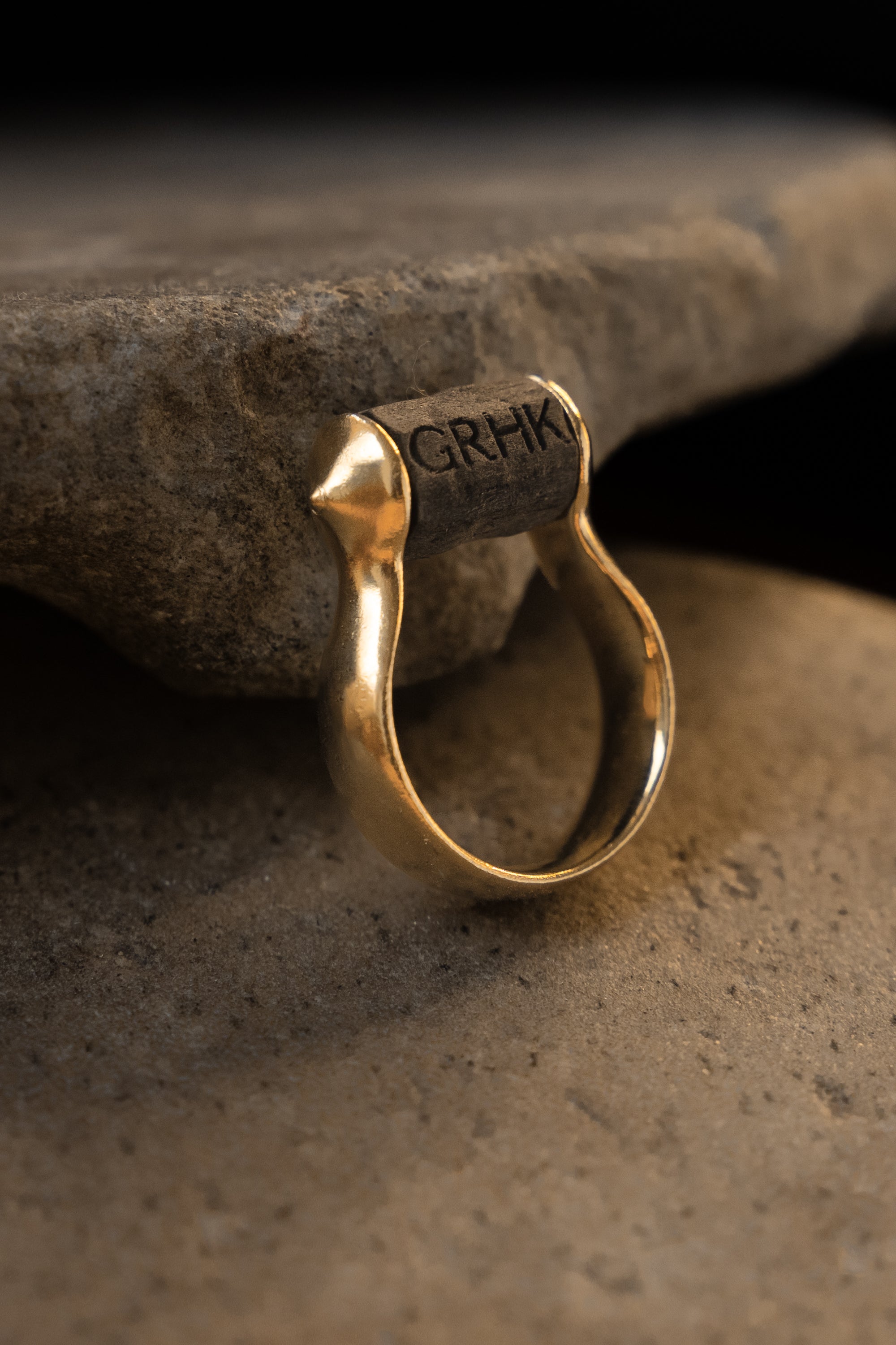 Ring Touch in Gold