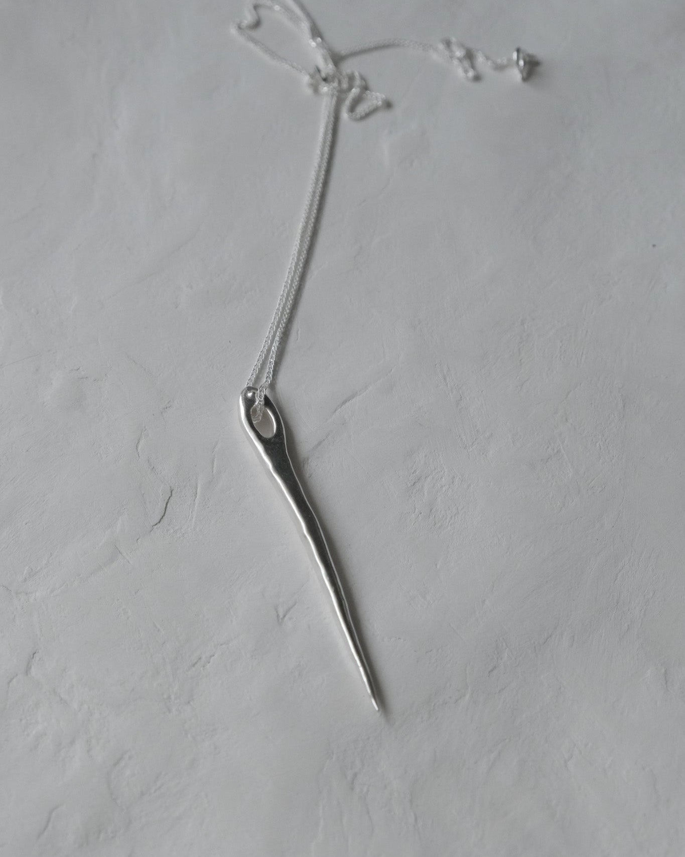Needle Yndra Necklace
