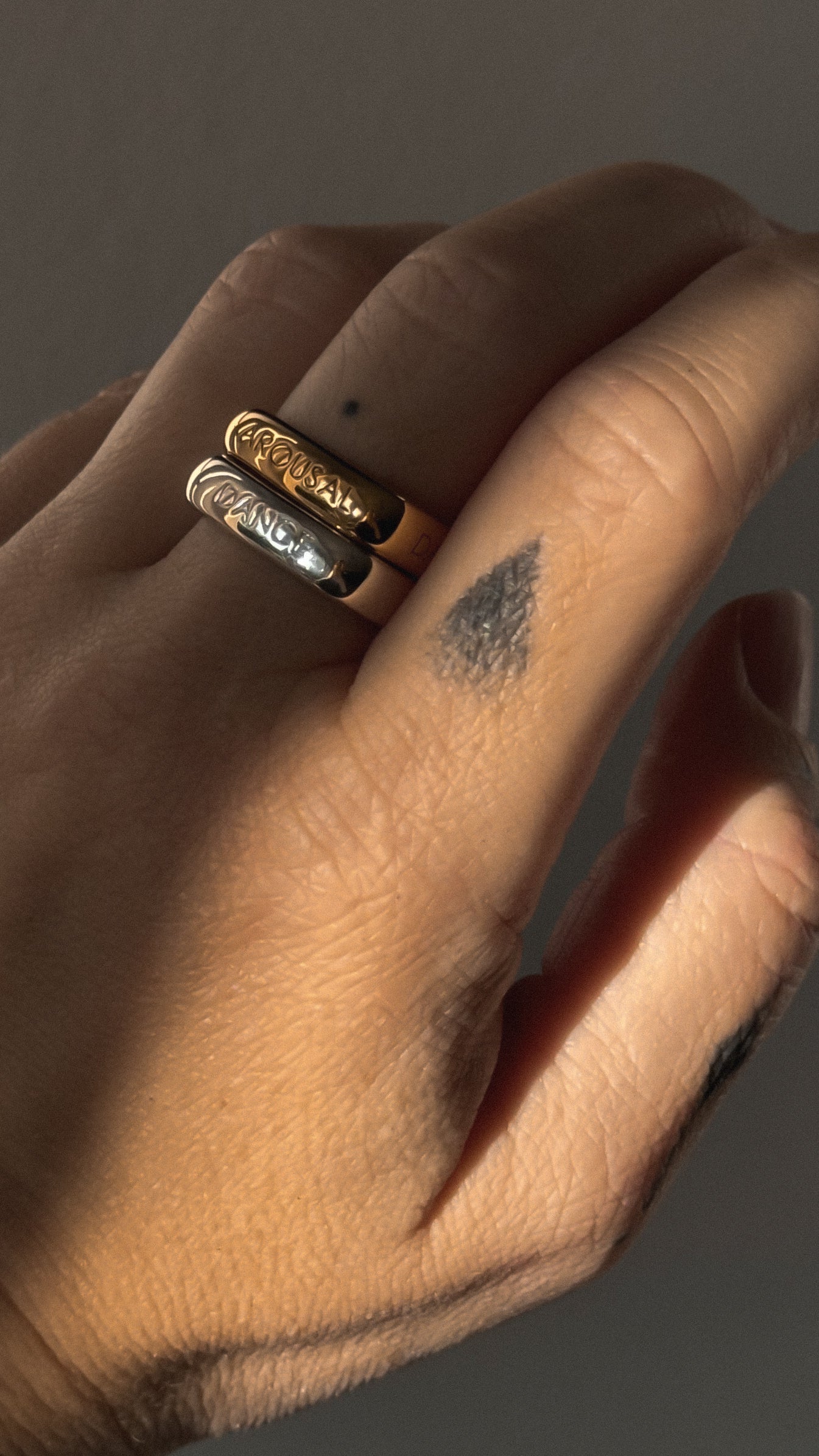 Nun Square Ring